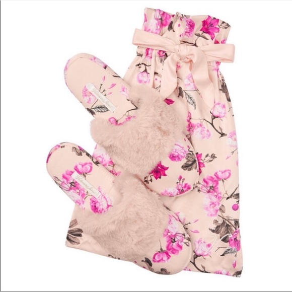 Victoria Secret VS Satin Floral Pink Faux Fur Slippers - Picture 7 of 8